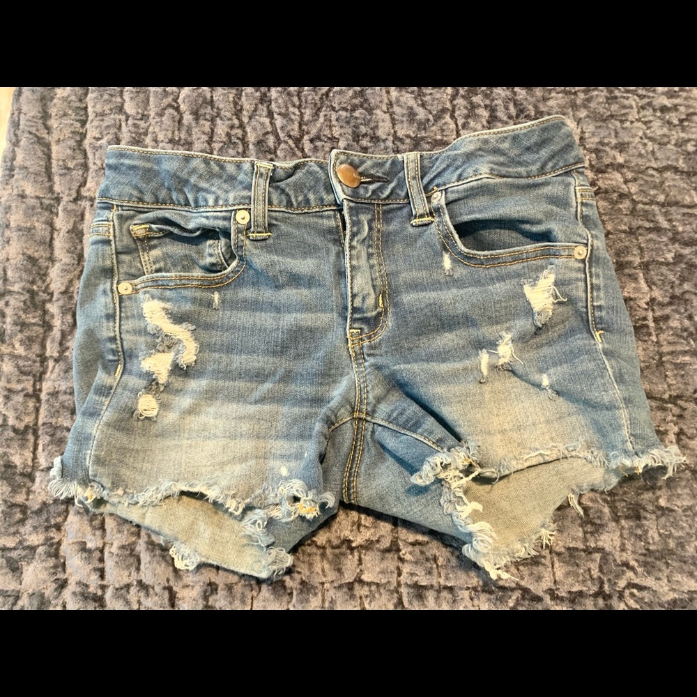 Denim cut off shorts by American Eagle sz 4
